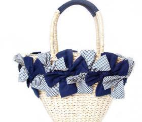 Handmade straw shoulder bag